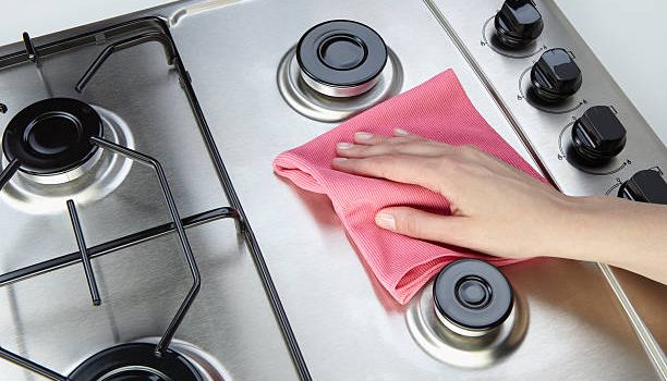 Oven Cleaning Hacks You Should Know
